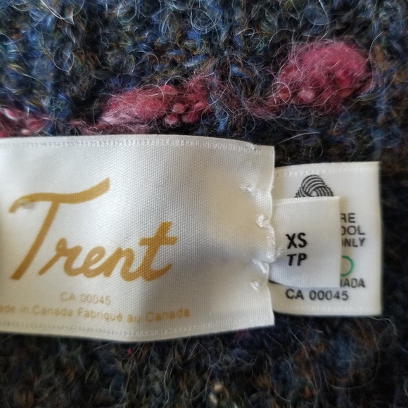 Sold VINTAGE 100% Wool Multicolor Cardigan - Picture 6 of 13